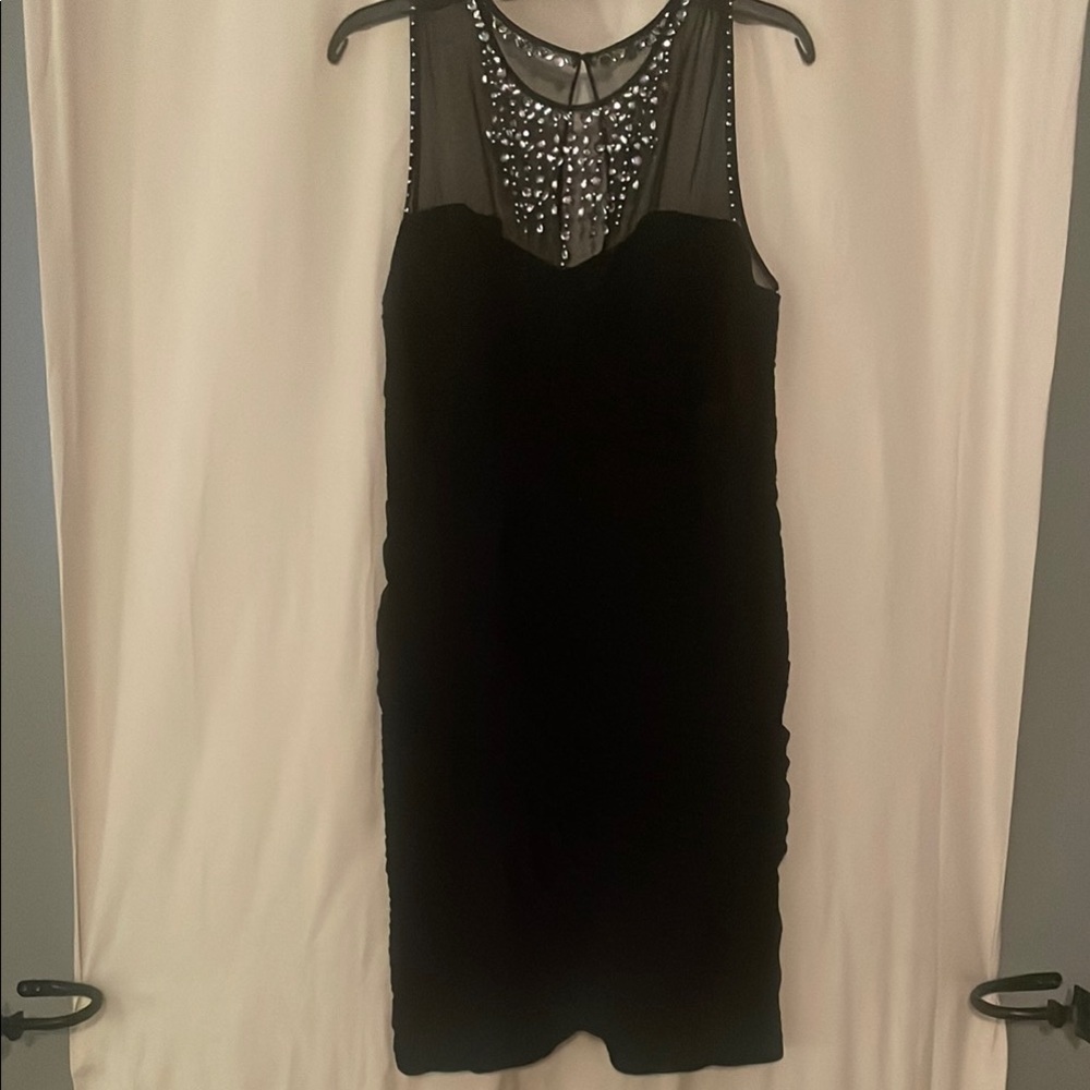 Adrianna Papell Black Embellished Halter Cocktail Dress